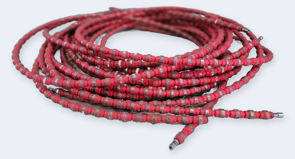 Diamond wires for construction wire saws – MS T4 · Masonry